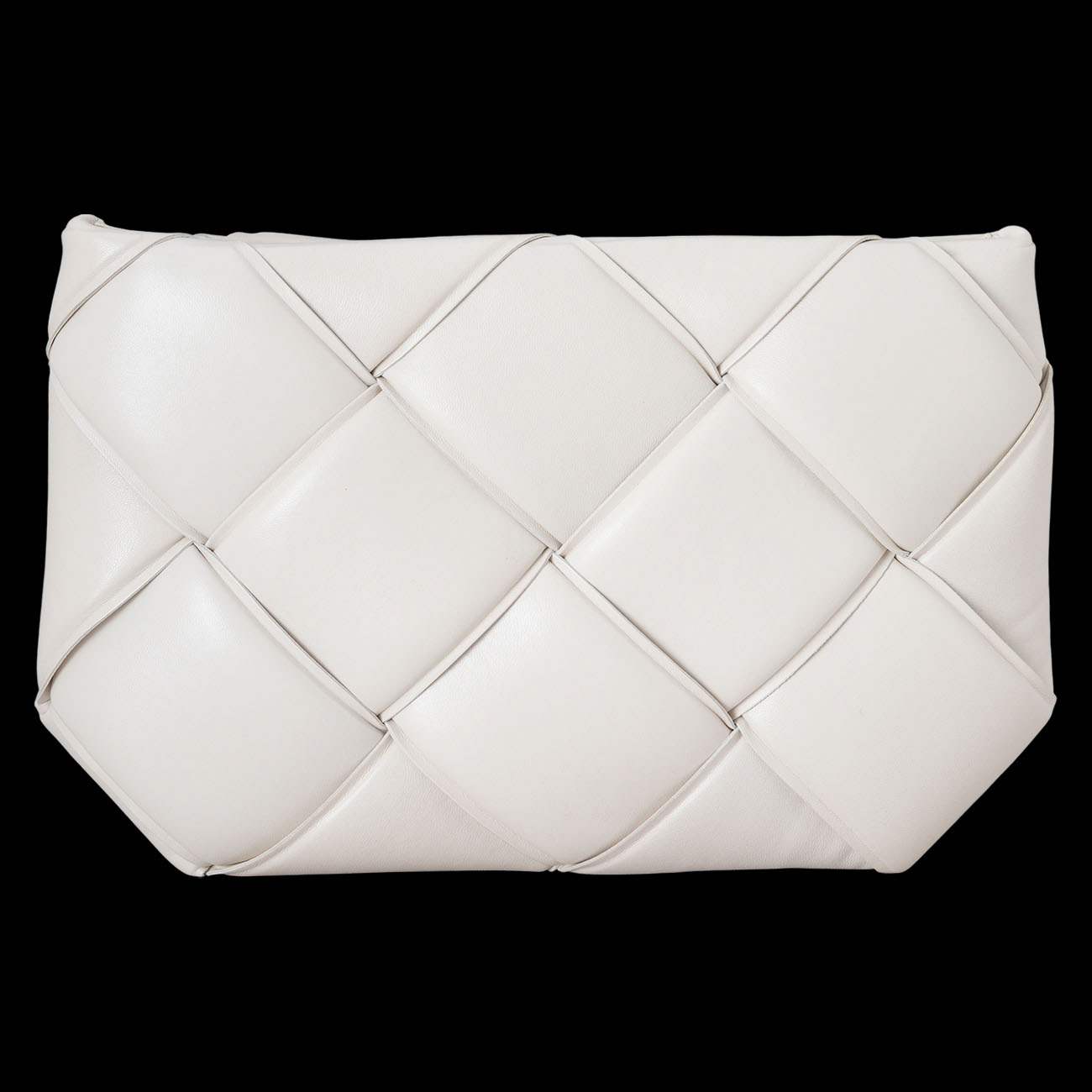 BOTTEGA VENETA(USED)보테가베네타 맥시 인트레치아토 패딩 클러치